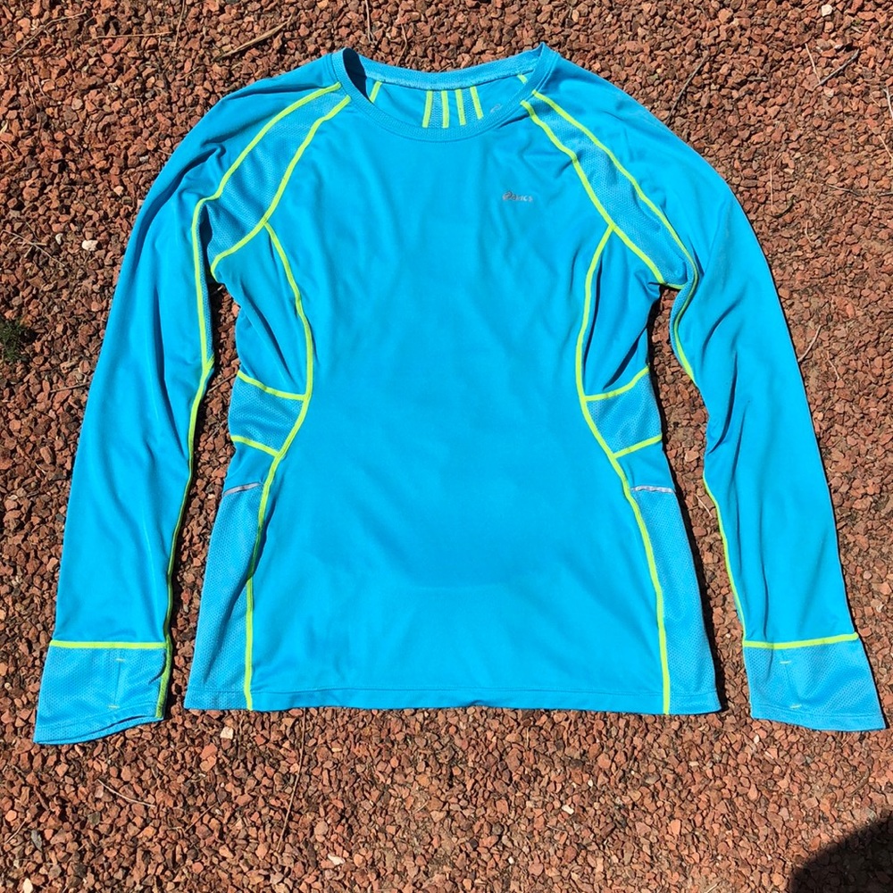 ASICS long sleeves cycling shirt.